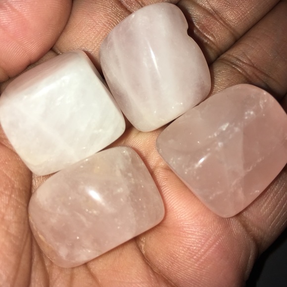 🚨SOLD🚨Lepidolite & Rose Quartz Crystal Bundle - Picture 6 of 7